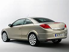 Astra Twintop