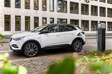 Opel Ampera E
