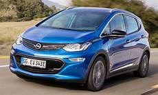 Opel Astra E