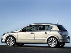 Opel Astra Wagon